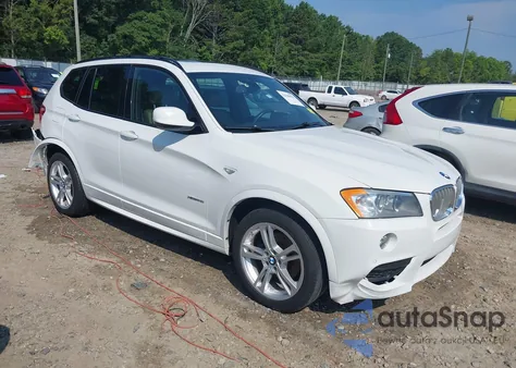2014 BMW X3 xDrive28I z USA, uszkodzony, nr VIN 5UXWX9C59E0D32464
